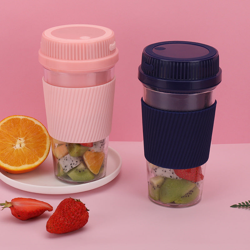 Portable USB rechargeable personal blender for smoothies and drinks